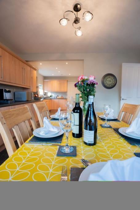 Erwenni, Llanbedrog, Abersoch Near Beach And Pub With Hot Tub Exteriör bild